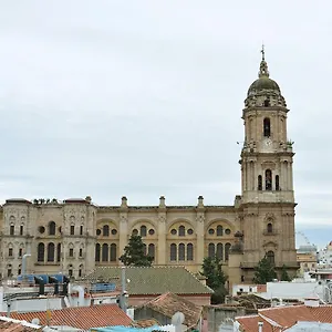 https://grandioso-y-exclusivo-piso-by-sharingco.hotelsinnerja.org